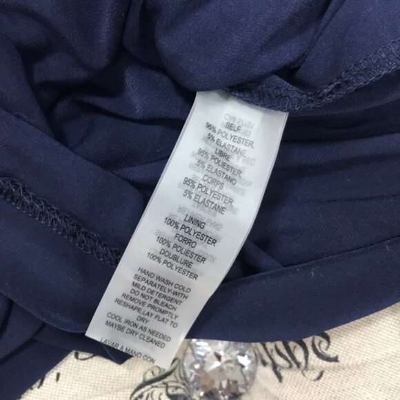 Plus Size Women's Vince Camuto Ruffle Collar Jumpsuit - Picture 7 of 10